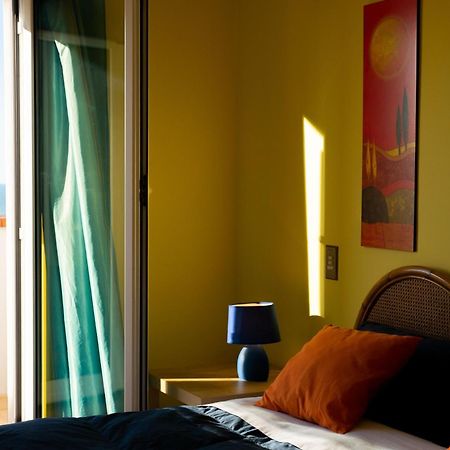 B&B Luna Blu Монтезільвано Екстер'єр фото