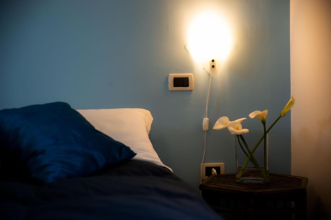 B&B Luna Blu Монтезільвано Екстер'єр фото
