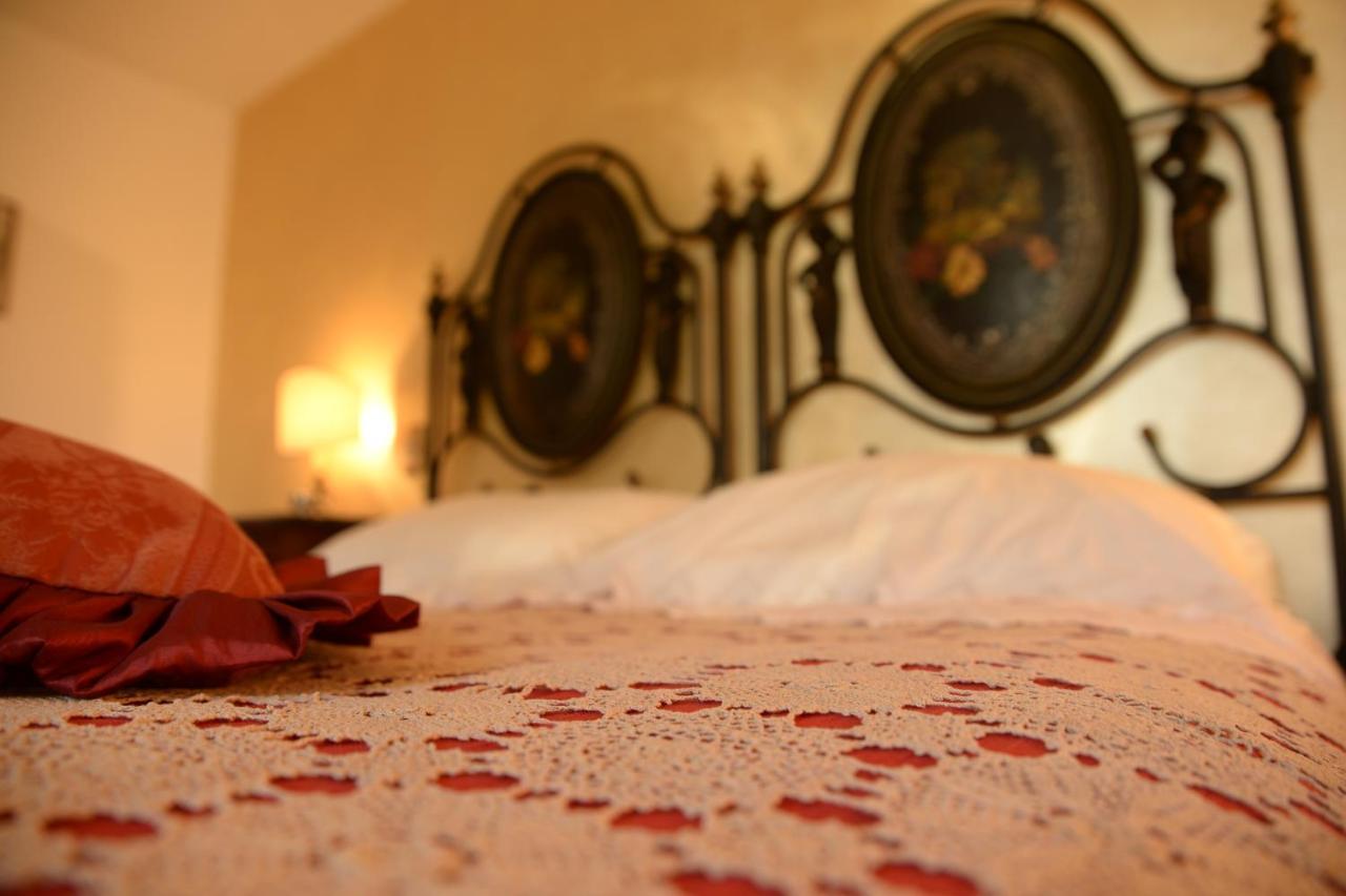 B&B Luna Blu Монтезільвано Екстер'єр фото